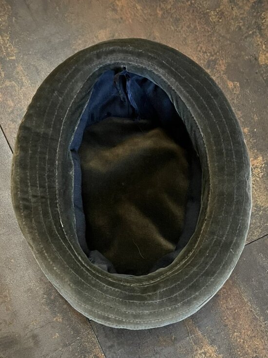 Vintage Green and Tan Pork Pie Style Velvet Hat with Bow, Lined main image 8